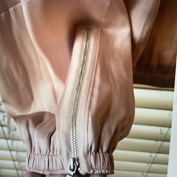 Bcbg maxazria bomber jacket light pink - Picture 3 of 3